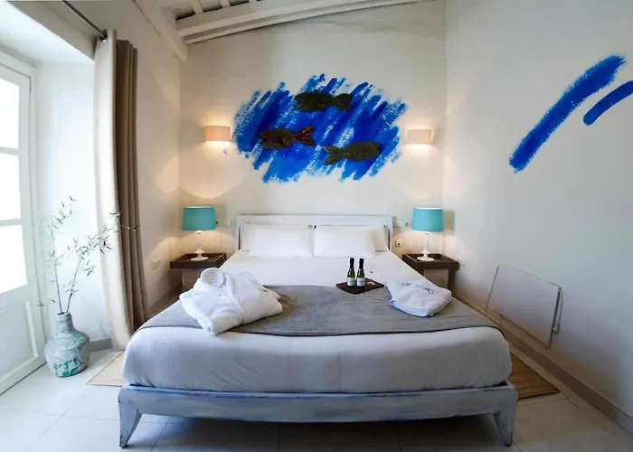 斯罗斯19号套房旅馆 酒店